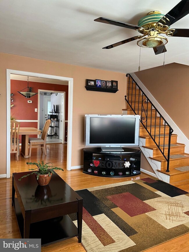 4005 Berry Ave, Drexel Hill, PA 19026 - photo 6