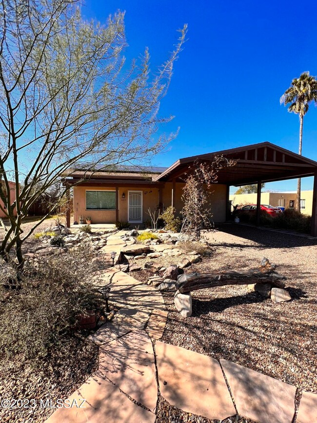 3855 N Tyndall Ave, Tucson, AZ 85719 - photo 2
