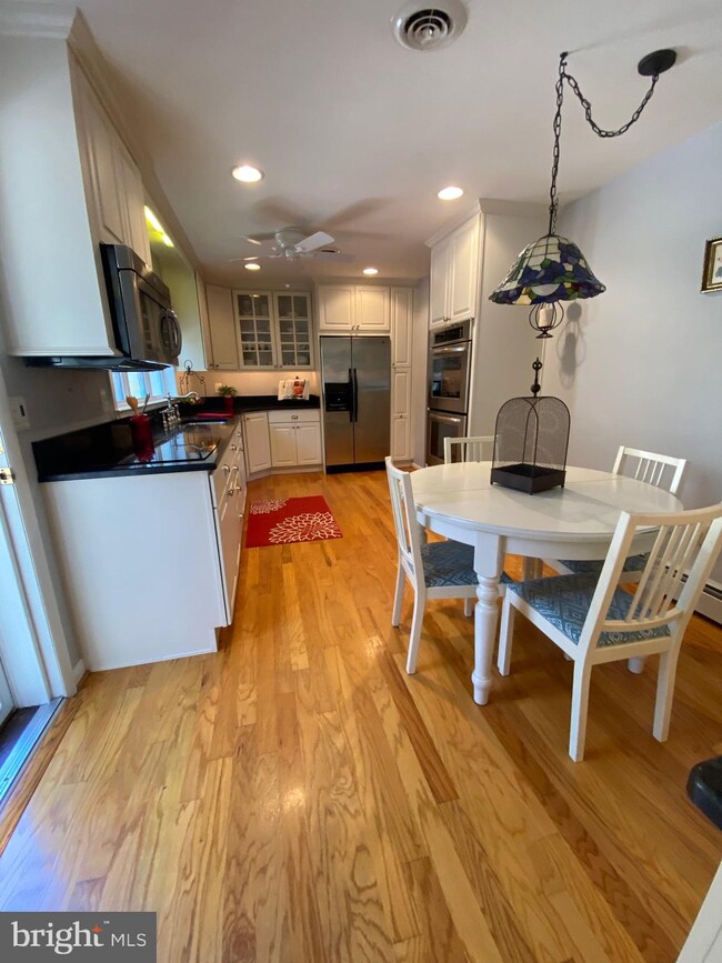 1216 Merediths Ford Rd, Towson, MD 21286 - photo 7