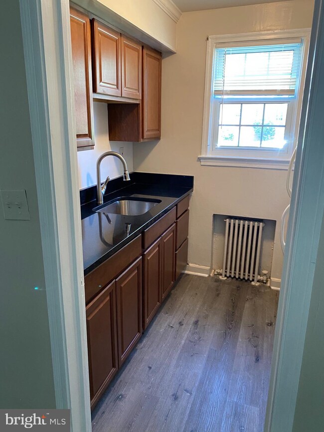 4751 21st Rd N unit APARTMENT  3, Arlington, VA 22207 - photo 7