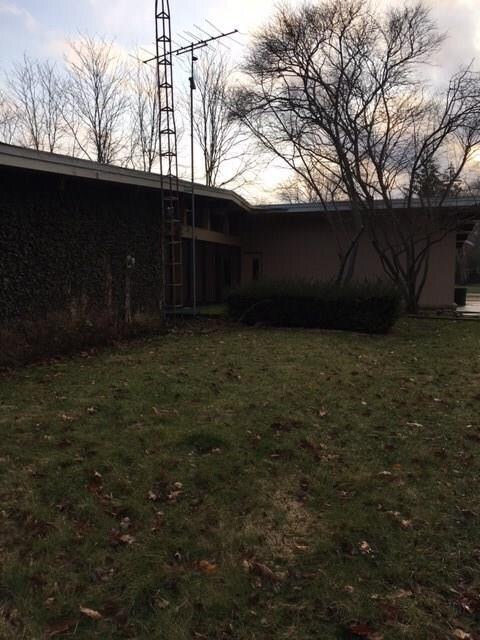 3376 Grove Pkwy, Columbus, IN 47203 - photo 7