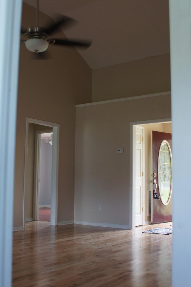 100 Miles Dr, Portland, TN 37148 - photo 4