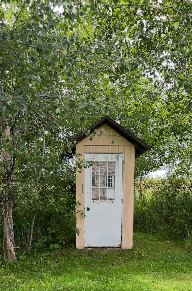 3860 E 18 Mile Rd, Pickford, MI 49774 - photo 4