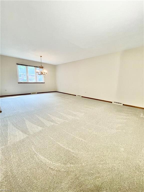 Living/Dining Space23x18