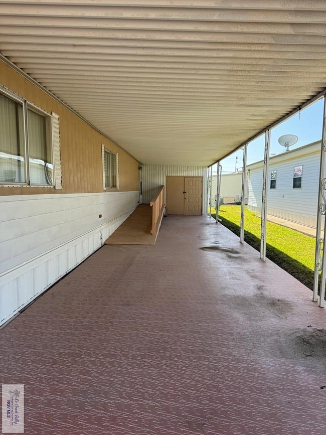 746 Sharm Dr, Pharr, TX 78577 - photo 2