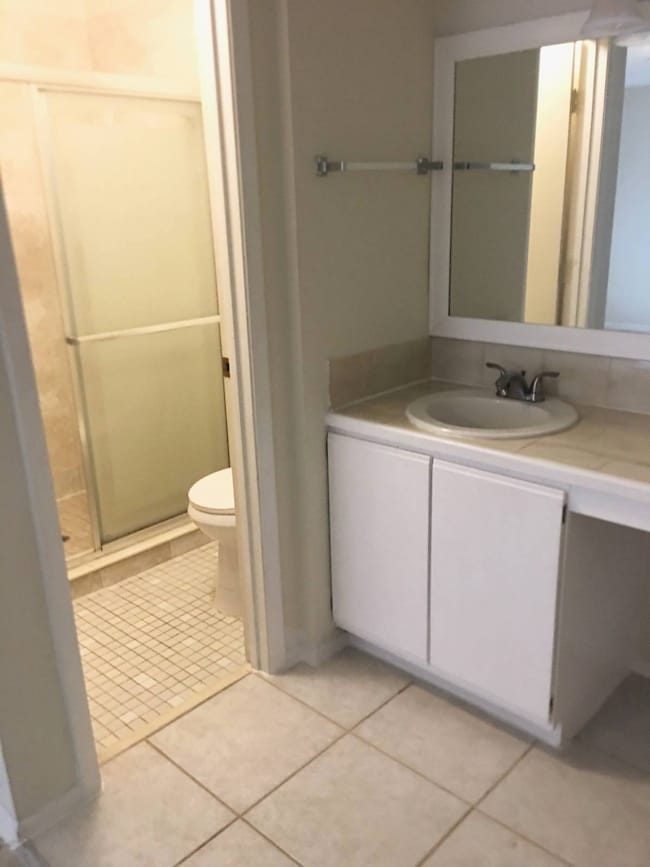 1723 Hampton Ln unit 406, Palm Harbor, FL 34683 - photo 7