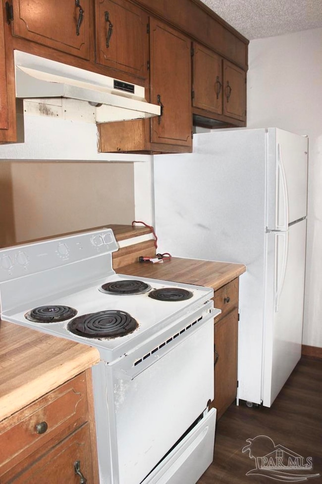 7705 Kipling St unit D, Pensacola, FL 32514 - photo 4