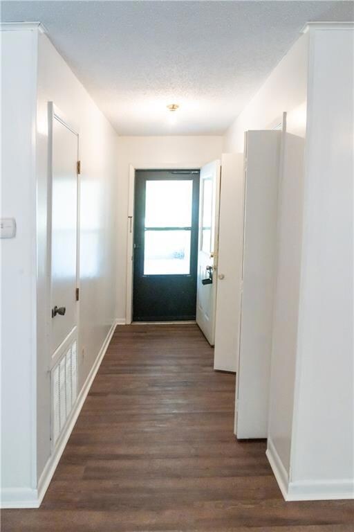 476 Edgewood Dr, Pineville, LA 71360 - photo 4