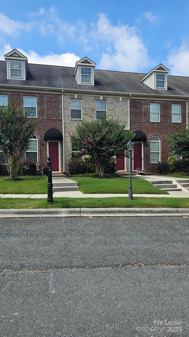 11442 Charles Towne Way, Midland, NC 28107 - photo 3