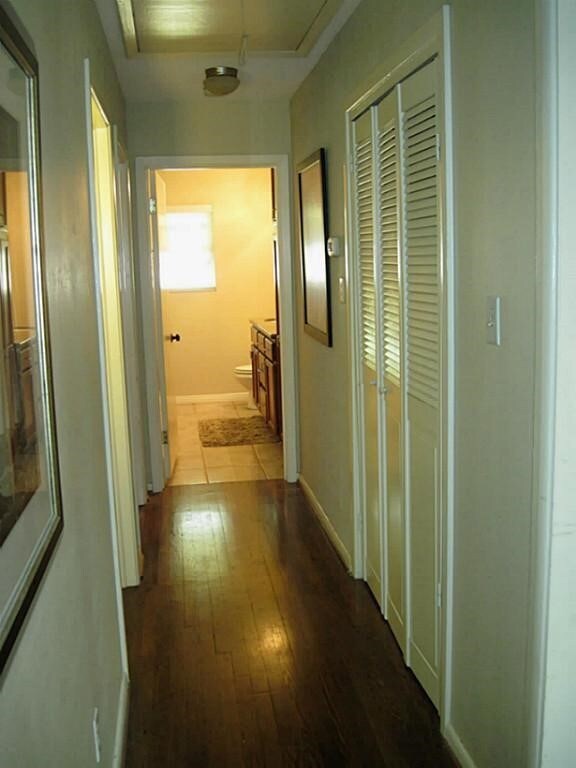 1737 Bayram Dr, Houston, TX 77055 - photo 6