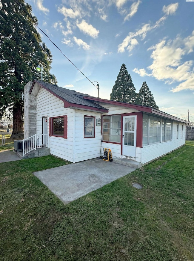 205902 E Schuster Rd, Kennewick, WA 99337 - photo 3