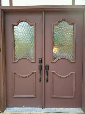 door and knob