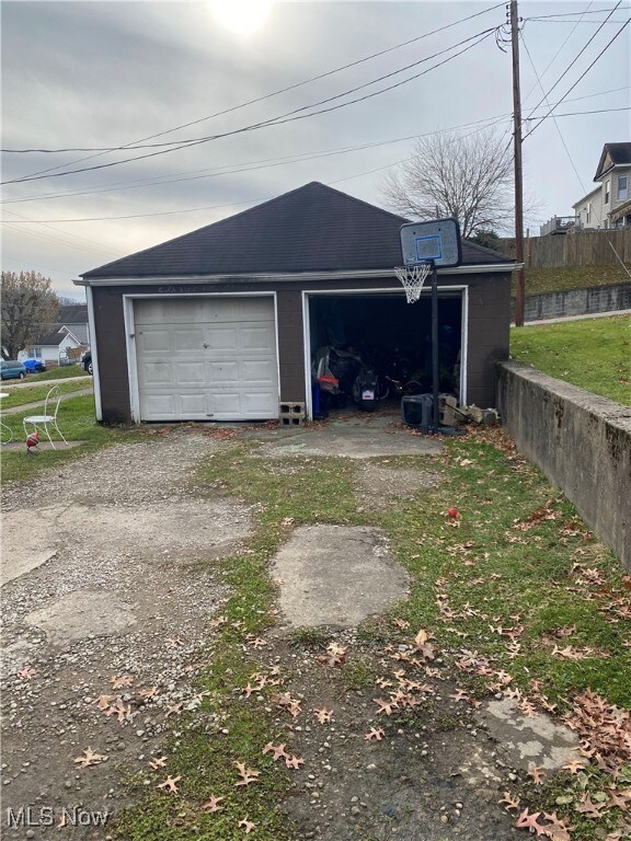 101 W 39th St, Shadyside, OH 43947 - photo 5