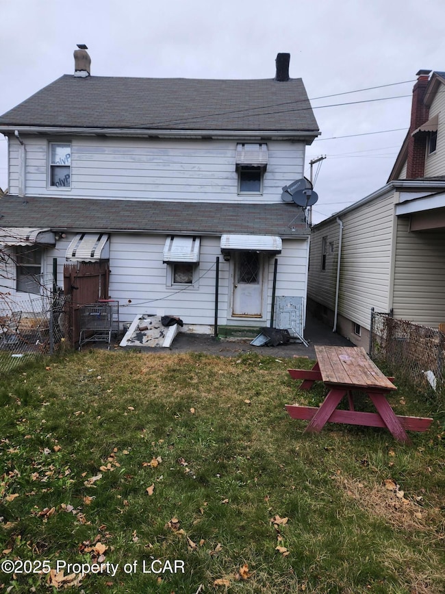 60 E Jefferson Ave, West Hazleton, PA 18202 - photo 4