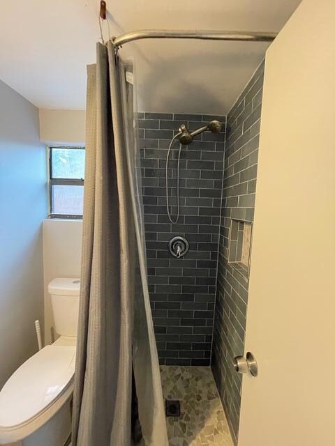 919 Laurel Dr unit (Rear), West Palm Beach, FL 33403 - photo 6