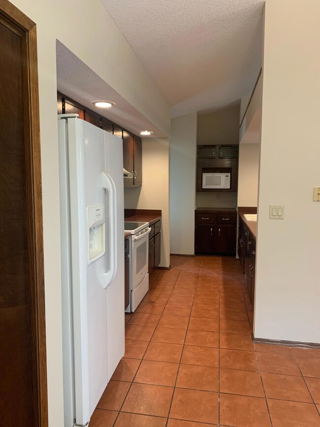 Kitchen 3