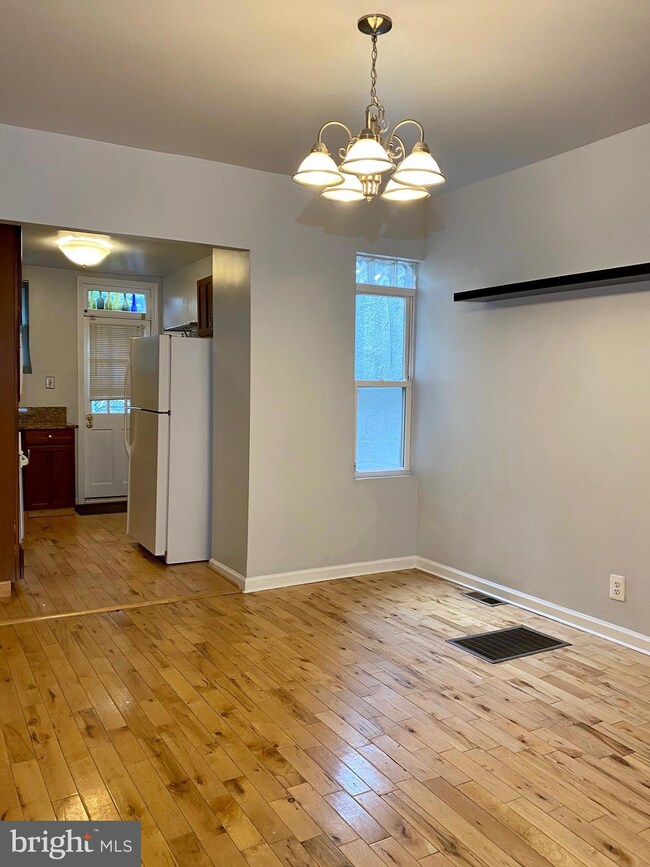 1434 Reynolds St, Baltimore, MD 21230 - photo 7