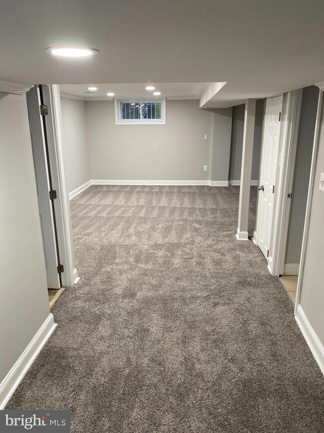 12608 Lampton Ln, Fort Washington, MD 20744 - photo 7