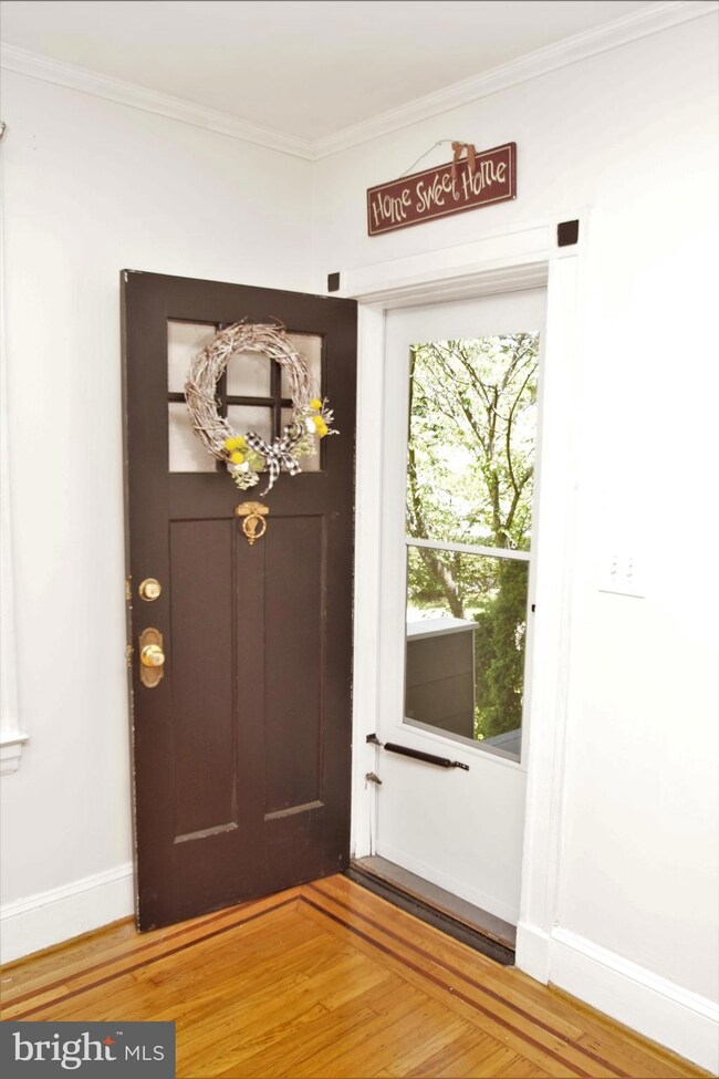 2735 Kildaire Dr, Parkville, MD 21234 - photo 5