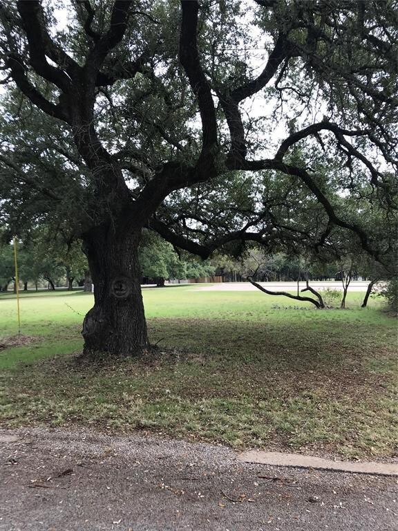 41030 Flagstone Cir, Whitney, TX 76692 - photo 6