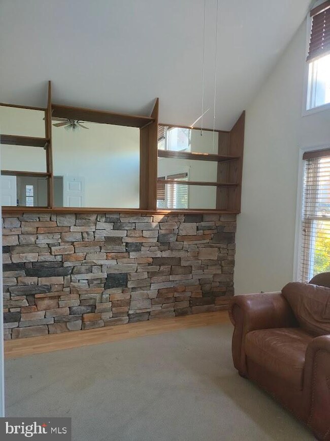 9 Lee Ct, Stafford, VA 22554 - photo 2