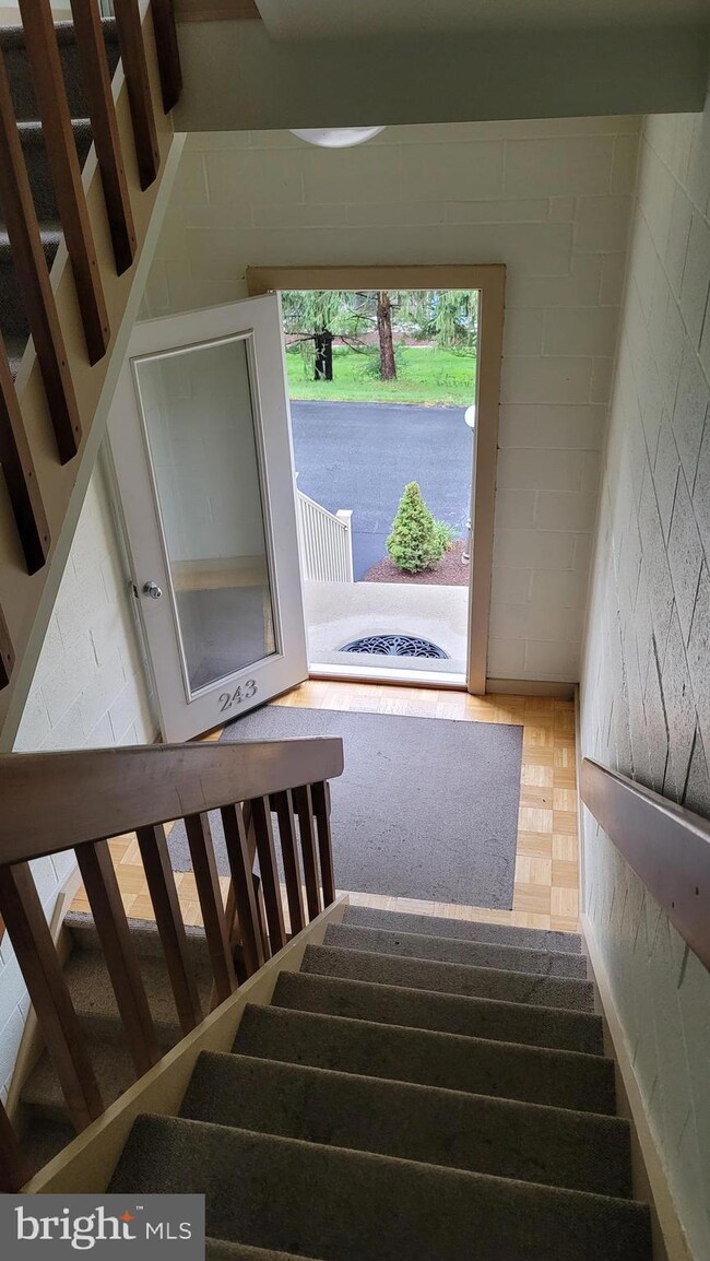 243 N 14th St unit A, Reading, PA 19604 - photo 5