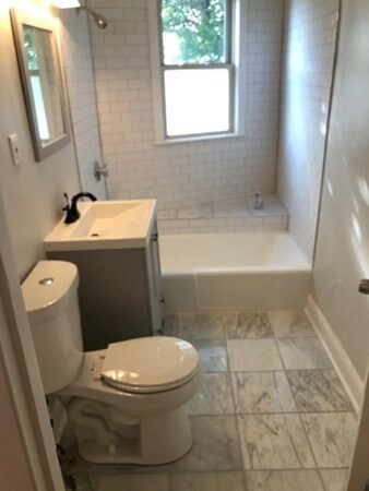 90 Winthrop Shore Dr unit 14, Winthrop, MA 02152 - photo 4