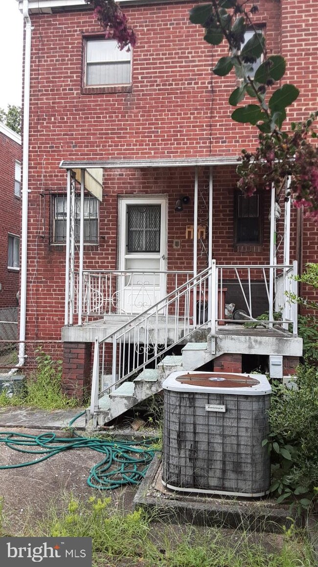 769 Oglethorpe St NE, Washington, DC 20011 - photo 3