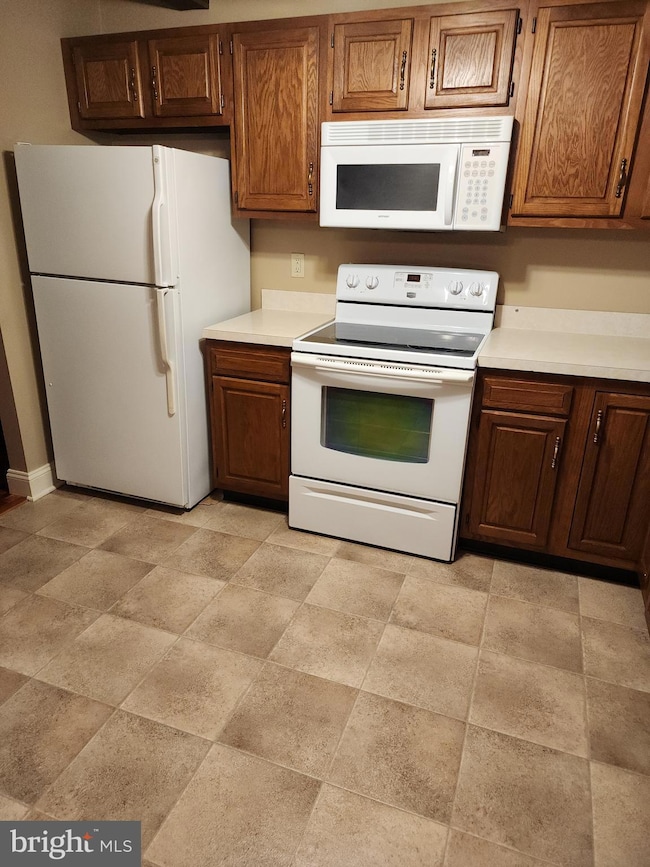 2284 N Penryn Rd, Manheim, PA 17545 - photo 6