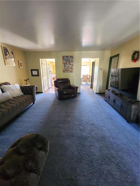 619 Abbe Ct, Freemansburg, PA 18017 - photo 6