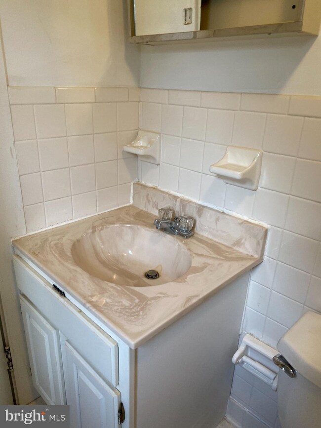 4939 Stonewall Jackson Hwy, Bentonville, VA 22610 - photo 7