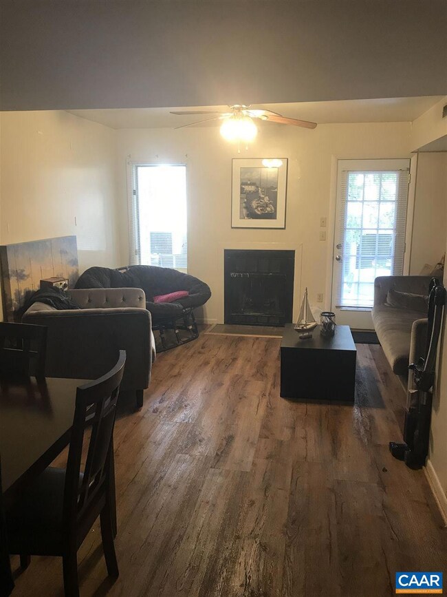 1305 Wertland St unit B4, Charlottesville, VA 22903 - photo 4