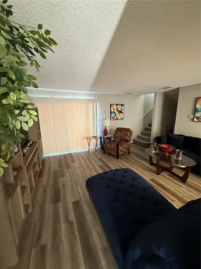 1147 Longfellow Rd unit 157C, Sarasota, FL 34243 - photo 4