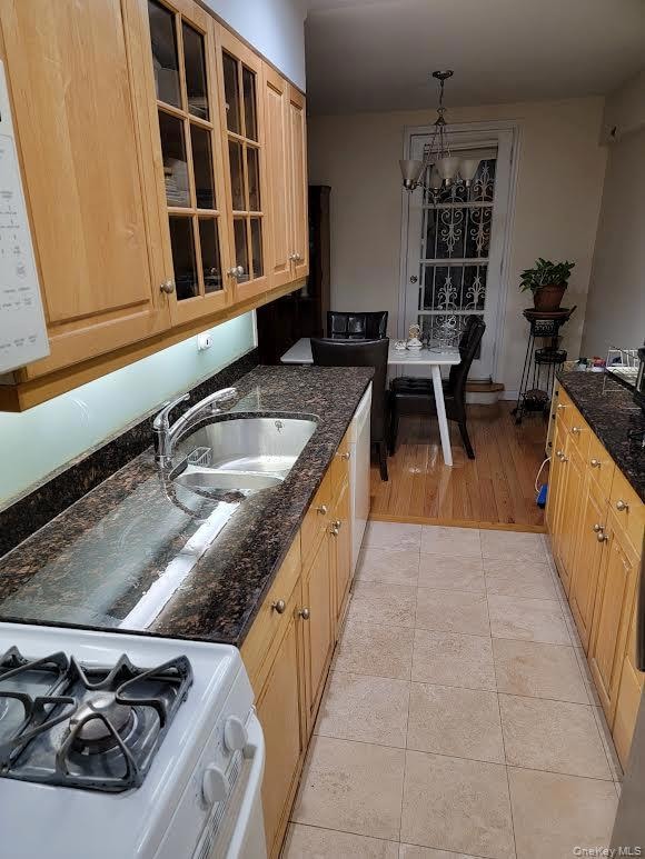 14055 34th Ave unit 6C, Flushing, NY 11354 - photo 3