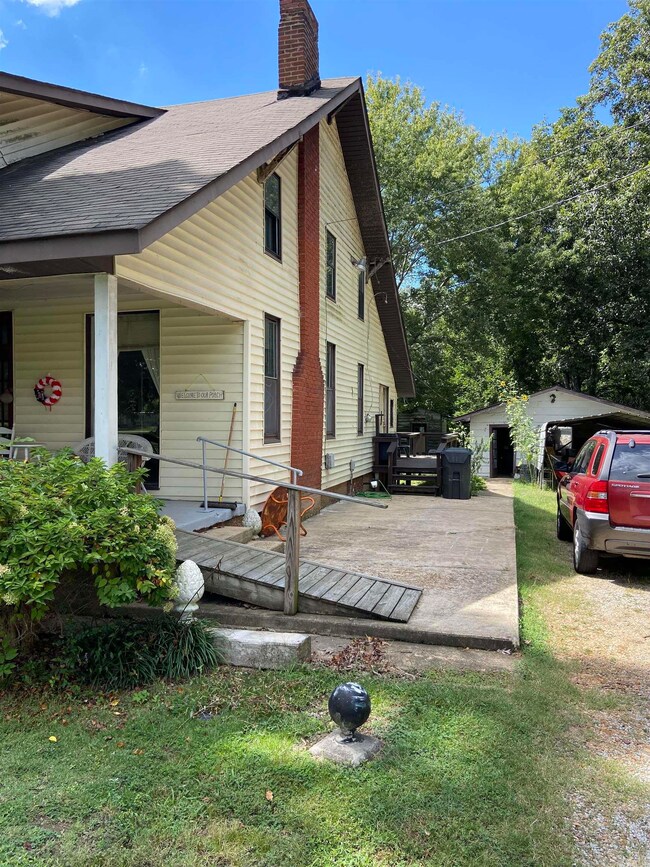 1209 N Floyd St, Jonesboro, AR 72401 - photo 4