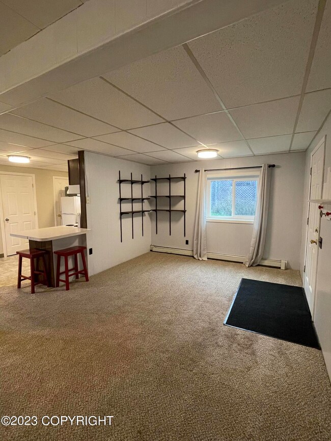 3208 Doris St unit A, Anchorage, AK 99517 - photo 6