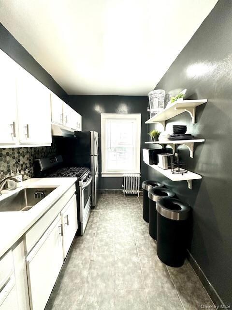 22-13 38th St unit 2, Queens, NY 11105 - photo 4
