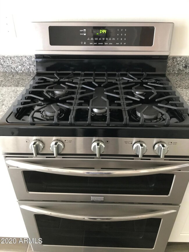 4922 S Leisure Way, Gilbert, AZ 85297 - photo 7