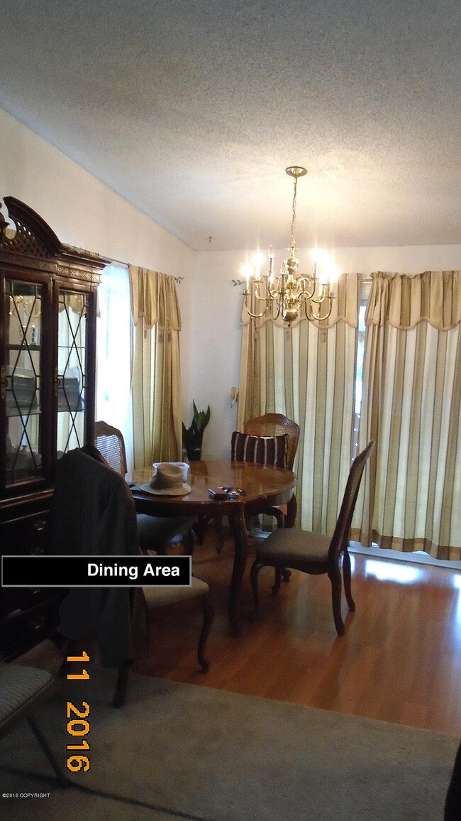 DiningArea