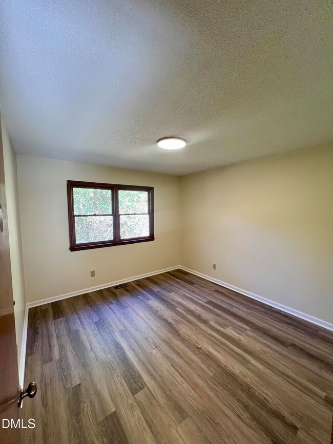 5132 Vann St unit B, Raleigh, NC 27606 - photo 7