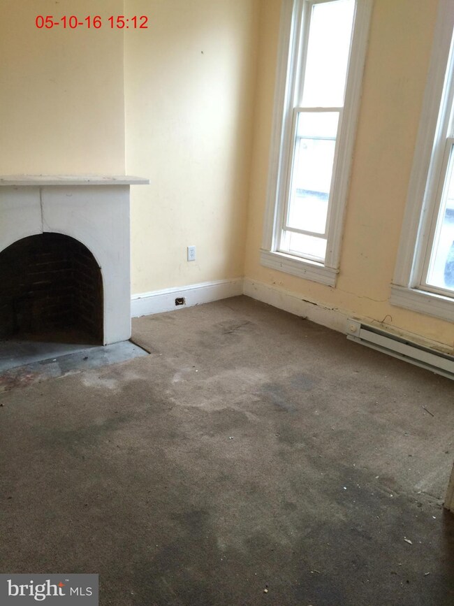 1611 E Lanvale St, Baltimore, MD 21213 - photo 2