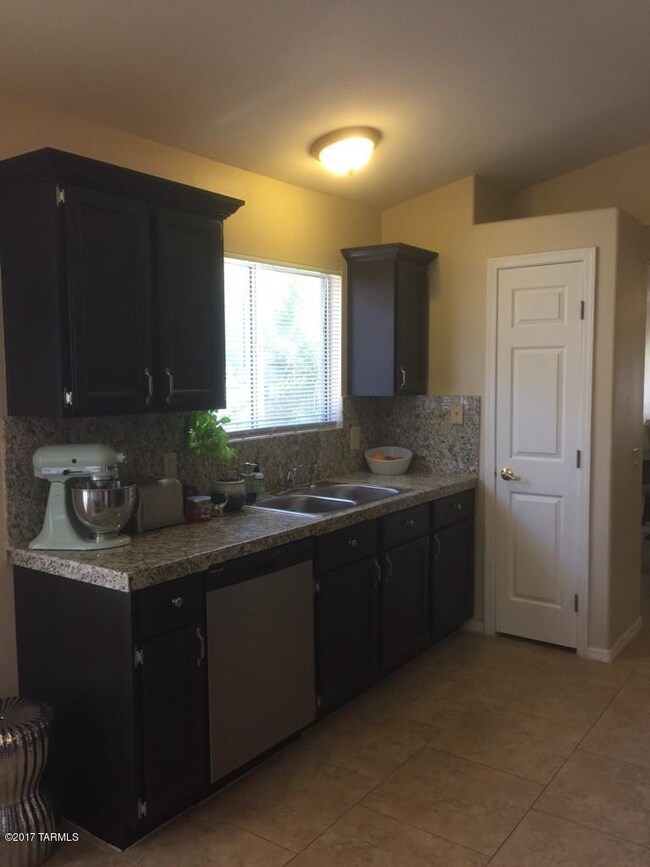 KITCHEN CW 5