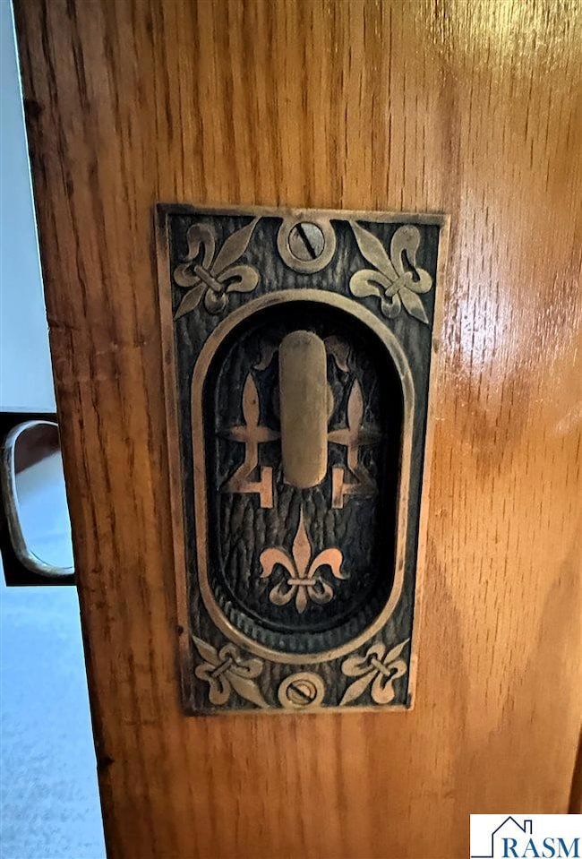 611 Center St, New Ulm, MN 56073 - photo 6