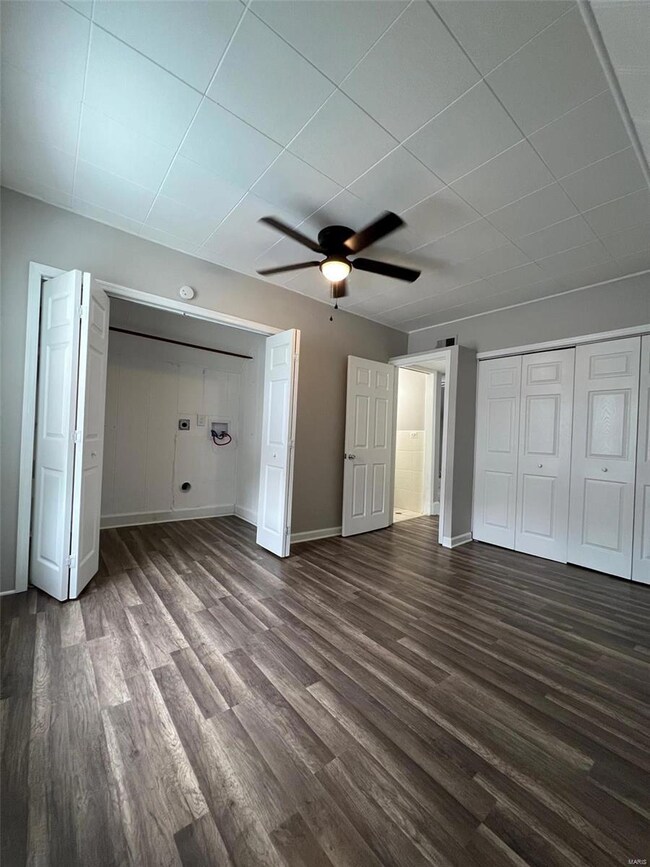 113 E 3rd St unit B, O Fallon, IL 62269 - photo 4