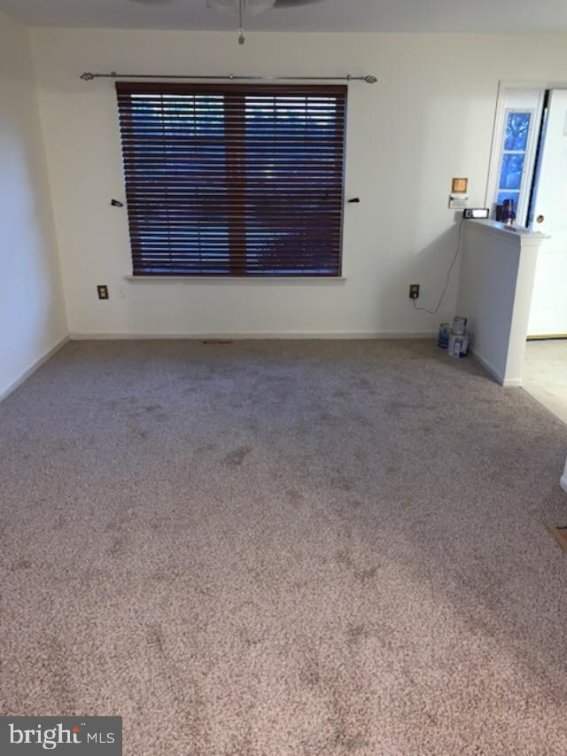 45 S Katrin Cir, New Castle, DE 19720 - photo 3