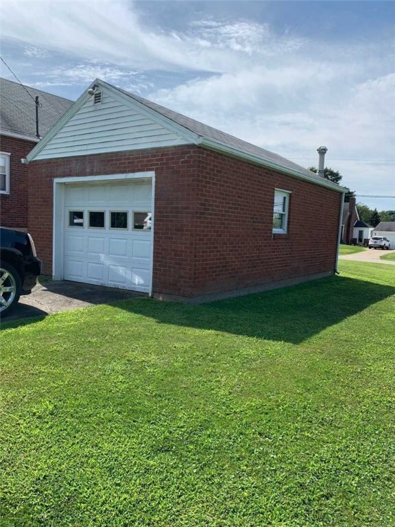 GARAGE THAT WOULD BE A WONDERFUL 