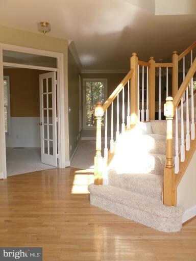 4911 Fox Creek Ct, Chantilly, VA 20151 - photo 6