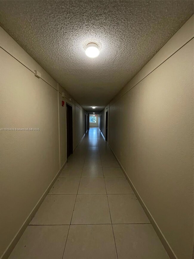 6950 Miami Gardens Dr unit 2-312A, Hialeah, FL 33015 - photo 4
