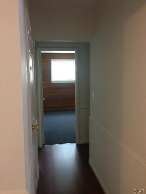 914 N 12th St unit 3, Allentown, PA 18102 - photo 4