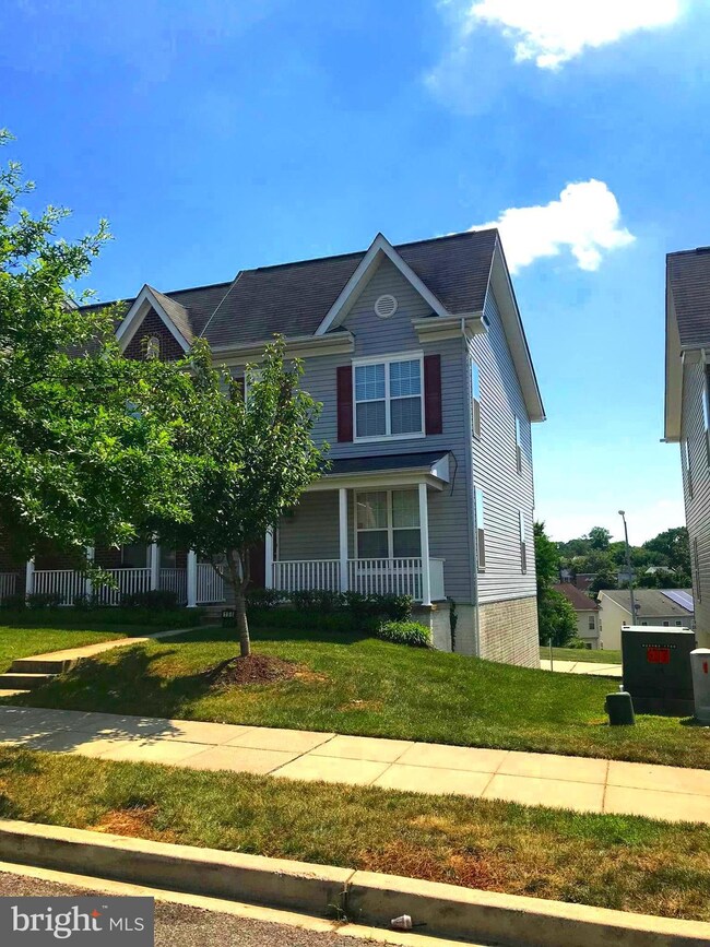 155 57th Place SE, Washington, DC 20019 - photo 2